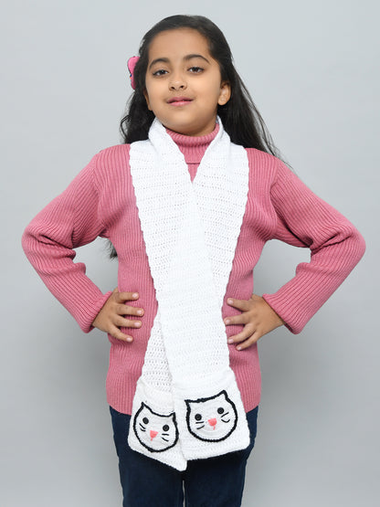 White Handmade Woollen Muffler For Kids With Pockets